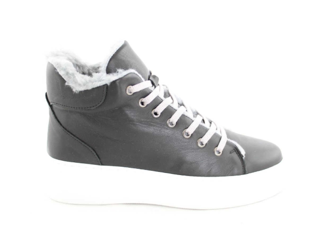 Obrázok z Wild 0311980341556A Dámske celokožené členkové topánky black