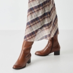 Obrázok z Tamaris 1-25539-45-305 Dámske čižmy hnedé