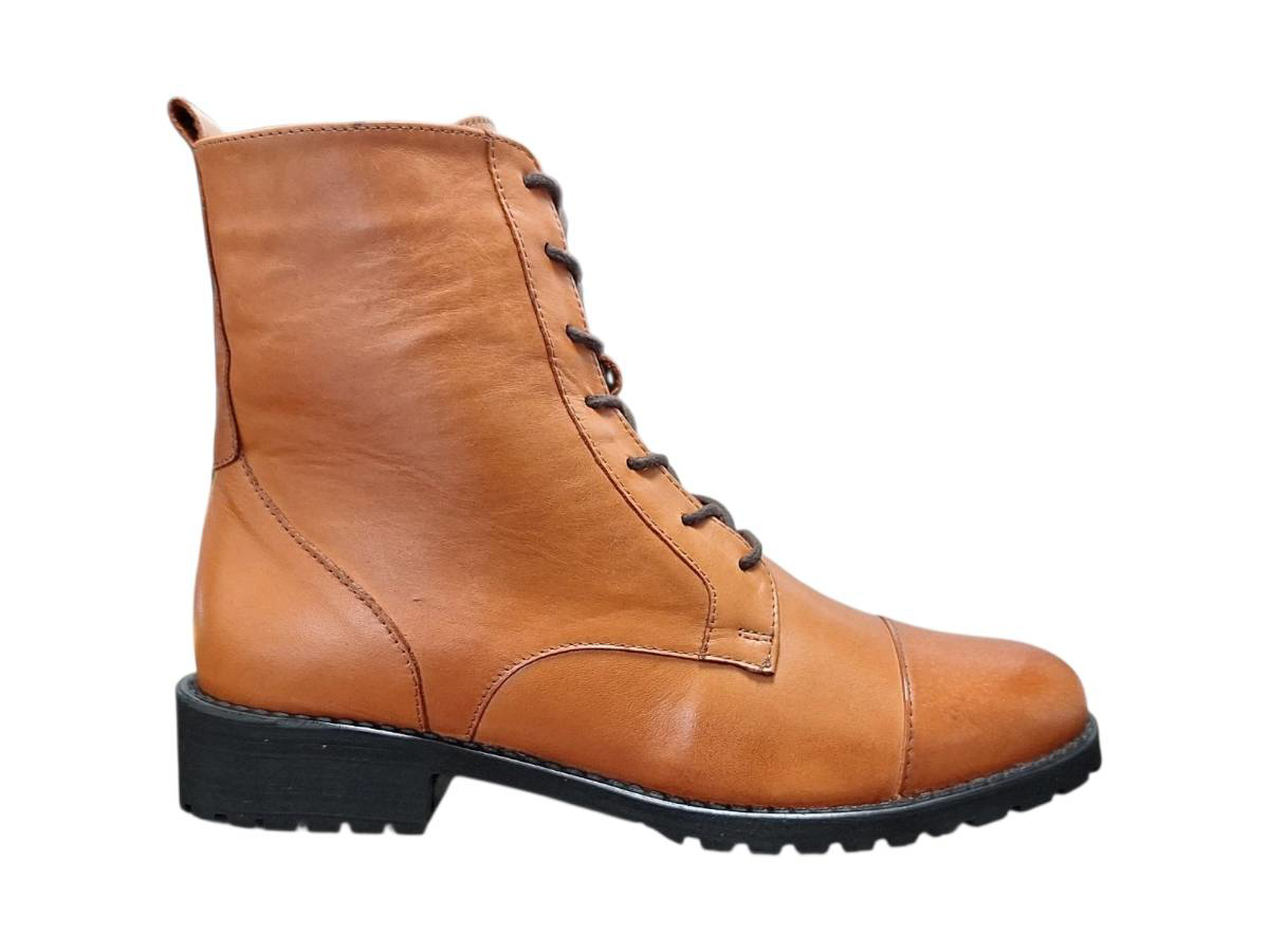 Wild 077-46498 Dámske celokožené členkové topánky rust 36