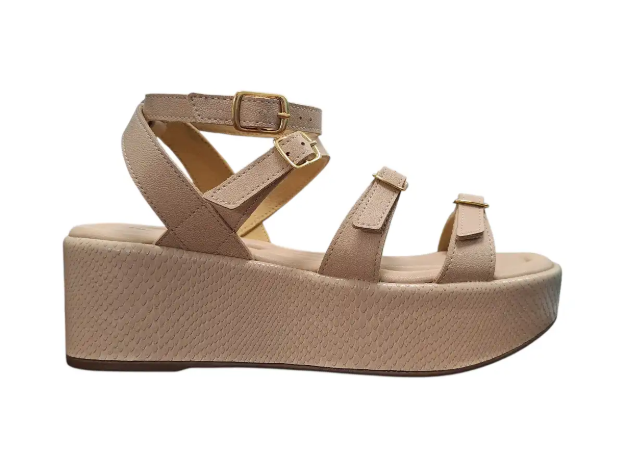 Obrázok z Piccadilly 485002-1 Dámske sandále na kline béžove