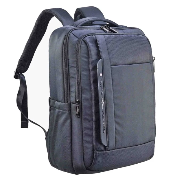 Obrázok z Batoh Aeronautica Militare Airspace USB AM-514-01 černá 16 L